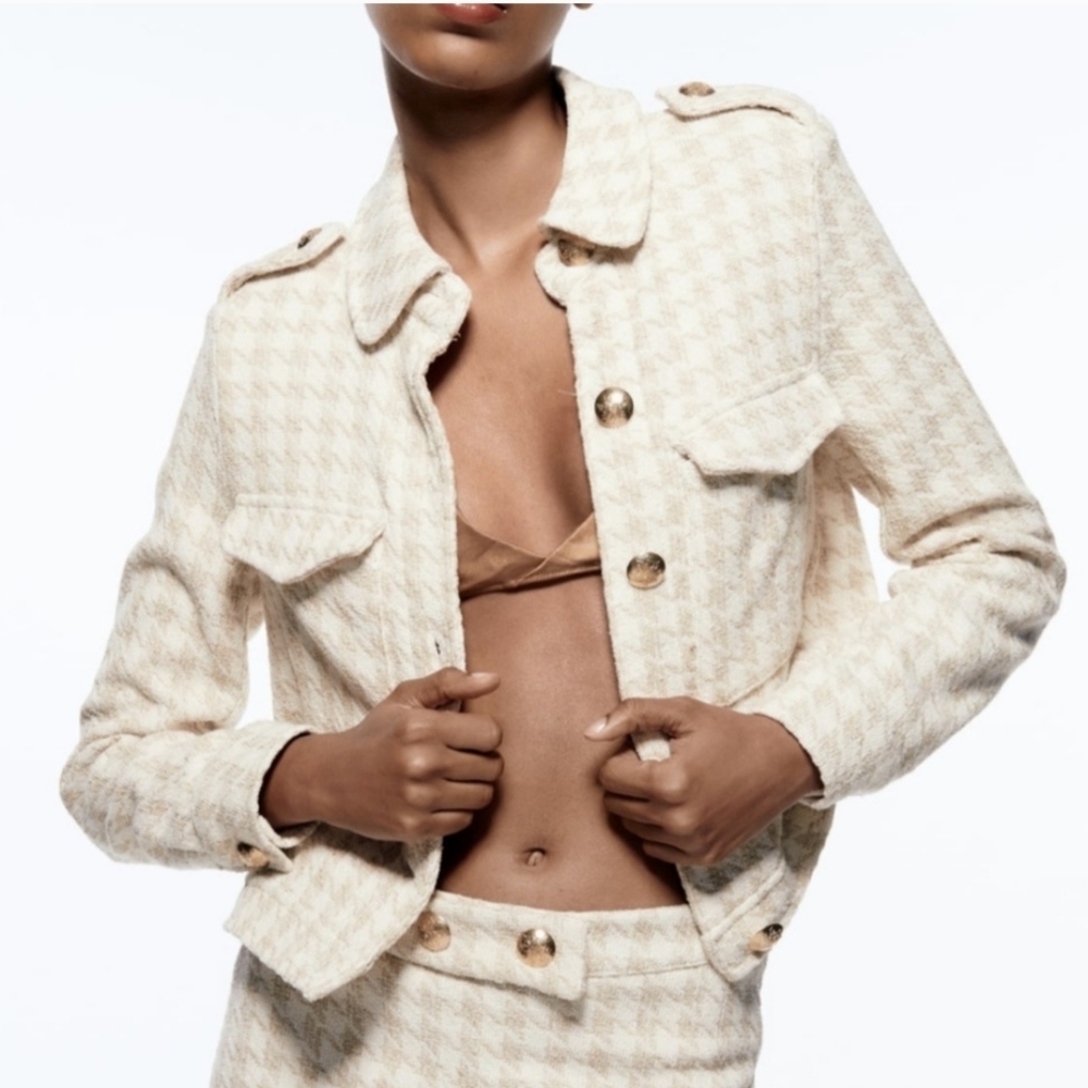 Zara Beige Houndstooth Blazer with Gold Buttons Size S